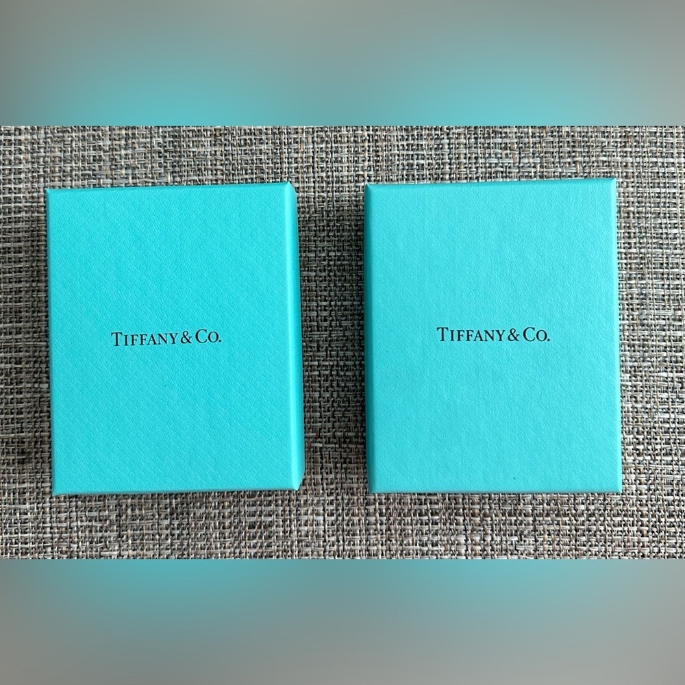 Tiffany & Co jewelry boxes. Perfect for gifting!